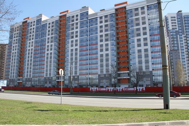 Новостройки на Кушелевской дороге